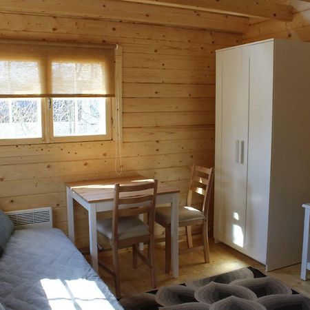 Aadel Guesthouse Пярну Екстер'єр фото